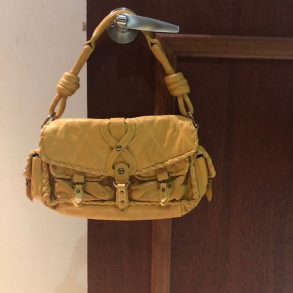 Isabella Fiore Handbag - Picture 2 of 10